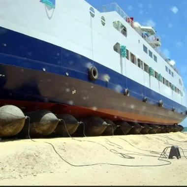 समुद्री एयरबैग - जहाज लॉन्चिंग एयरबैग